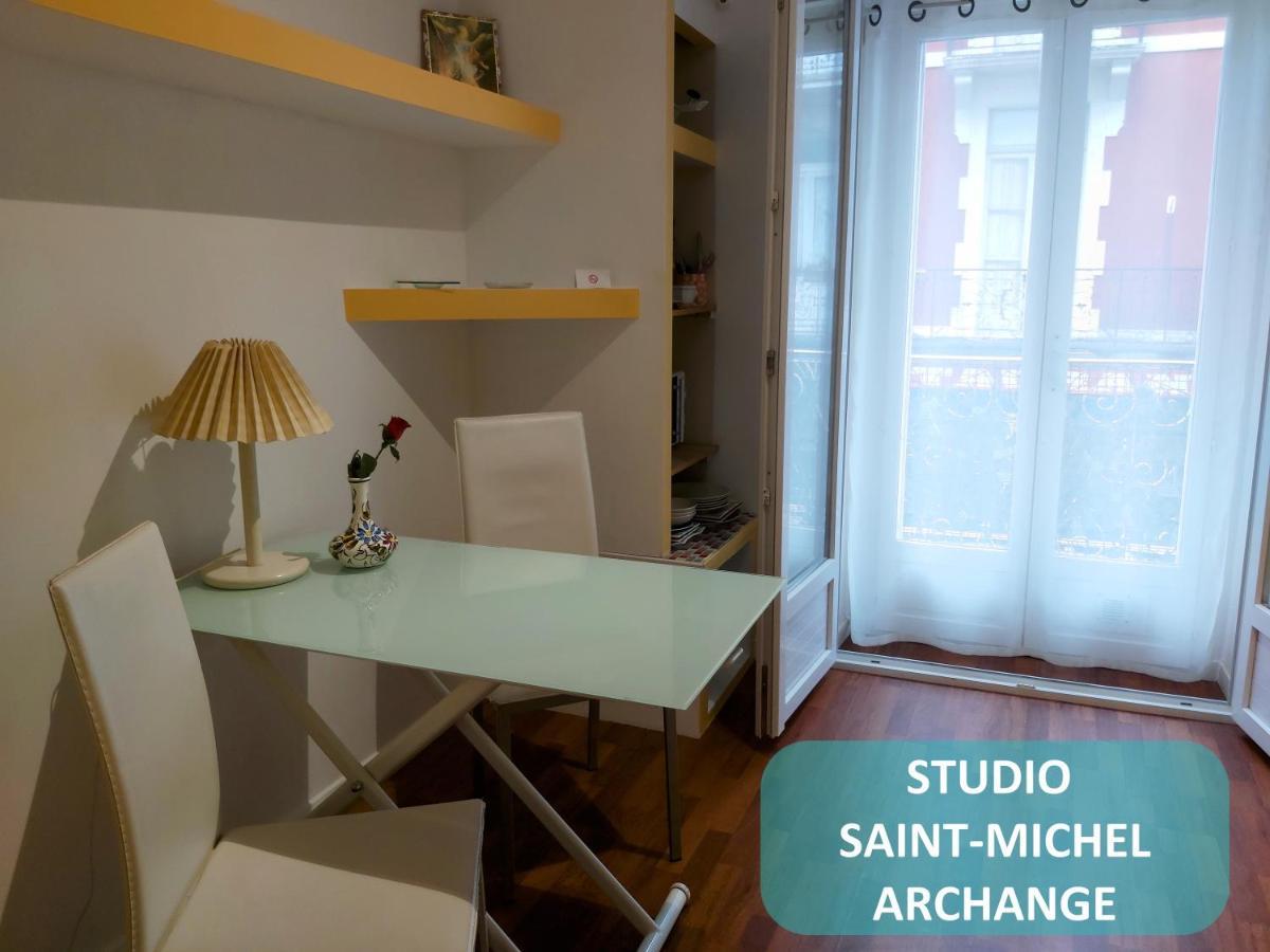 Studios Archange St Michel Lourdes Bagian luar foto